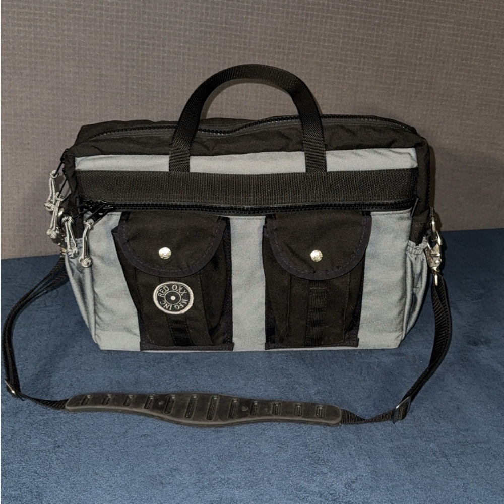 RED OXX Metro Laptop Briefcase